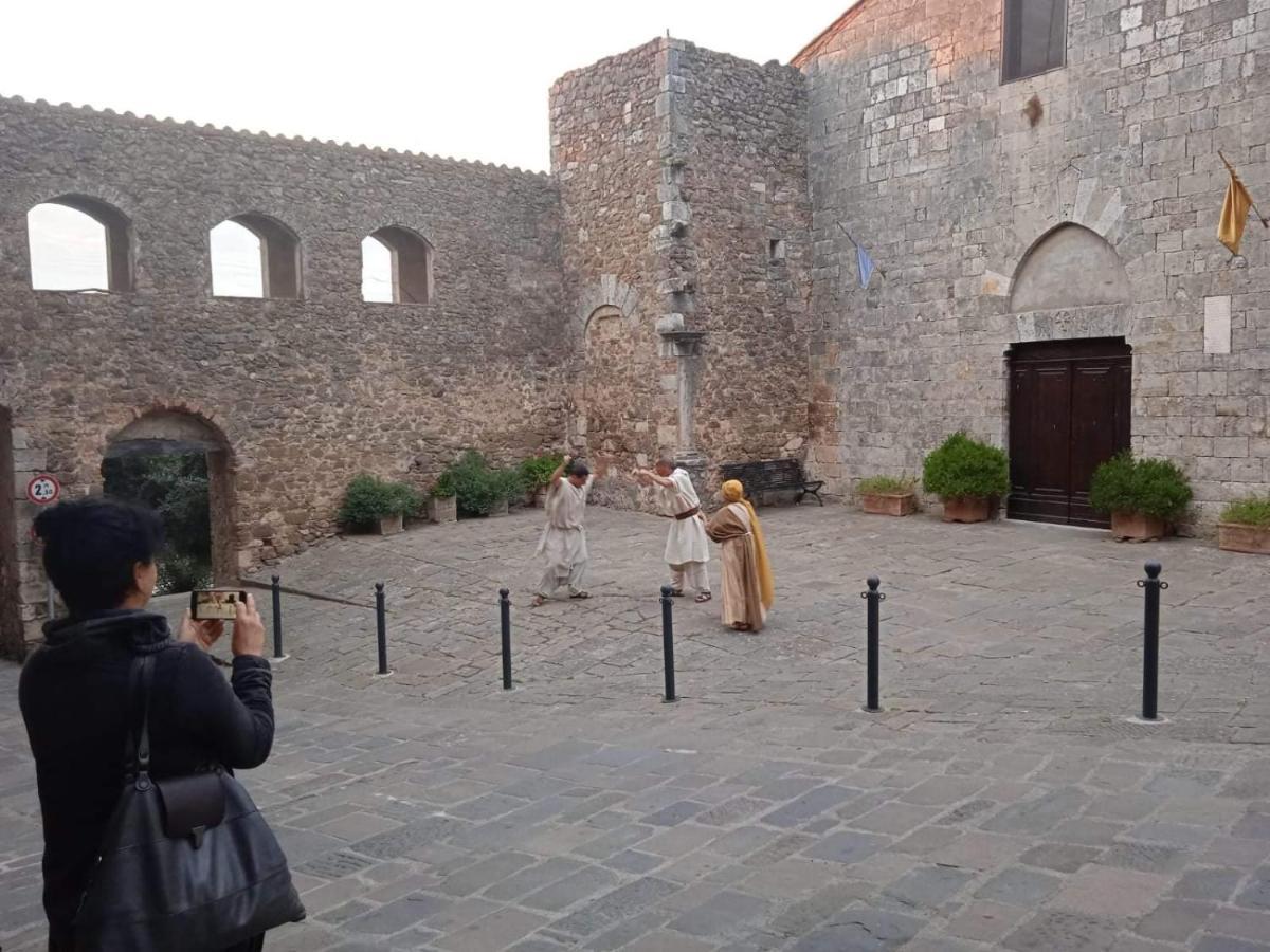 Casa Delle Mura Montemerano Exterior photo
